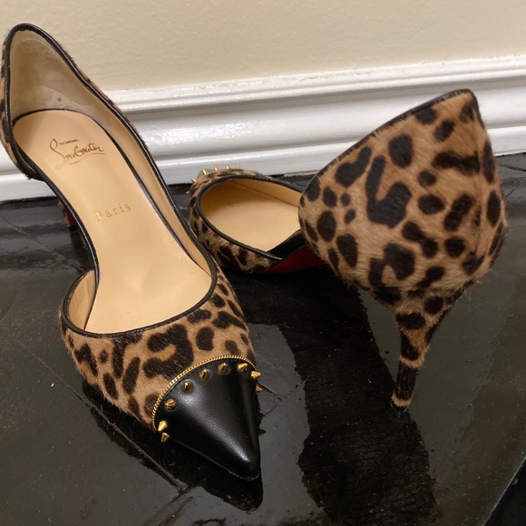 Shoes - Picture 5 of 5